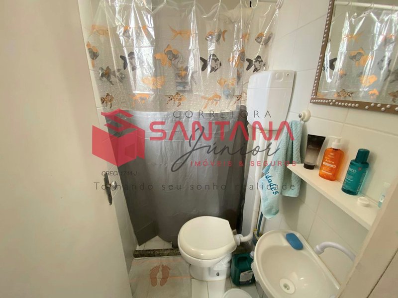 Apartamento Nascente, com 3 quartos em Buraquinho. (INDISPONÍVEL) Rua Priscila B Dutra Lauro de Freitas - 