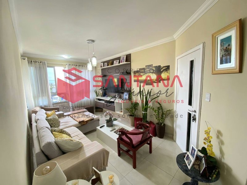Apartamento Nascente, com 3 quartos em Buraquinho. (INDISPONÍVEL) Rua Priscila B Dutra Lauro de Freitas - 