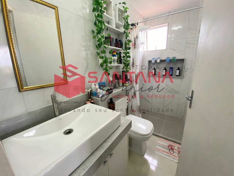 Apartamento Nascente, com 3 quartos em Buraquinho. (INDISPONÍVEL) Rua Priscila B Dutra Lauro de Freitas - 