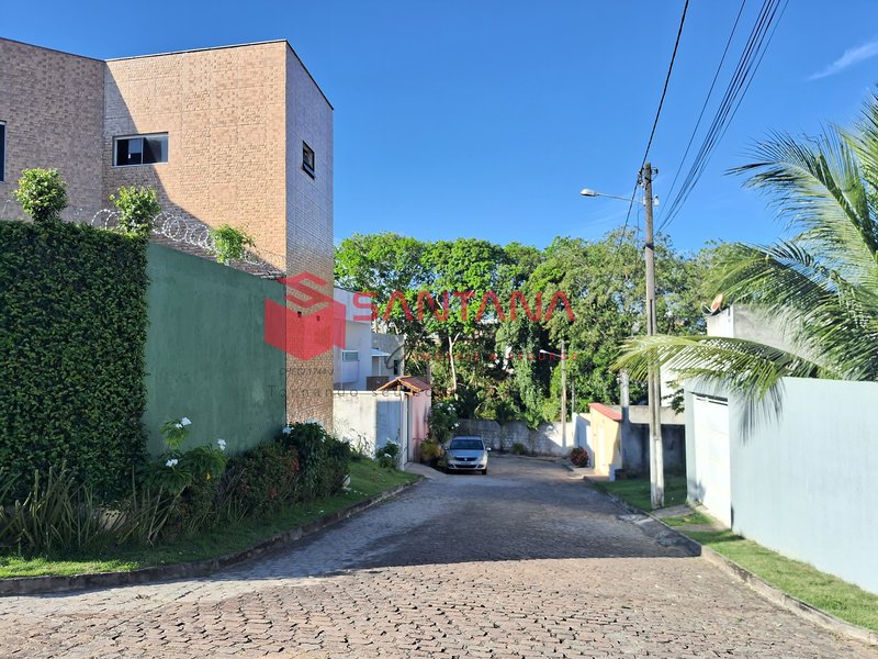 Terreno em condomínio fechado para venda. (INDISPONÍVEL) Rua Dejanira Maria Bastos Lauro de Freitas - 