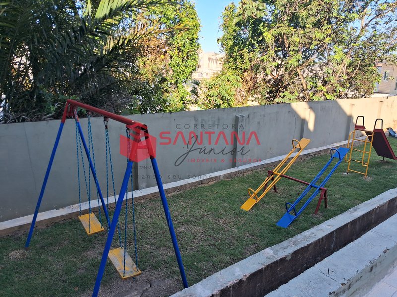 Terreno em condomínio fechado para venda. (INDISPONÍVEL) Rua Dejanira Maria Bastos Lauro de Freitas - 
