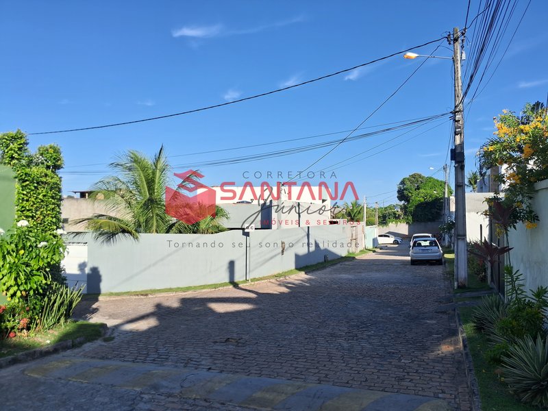 Terreno em condomínio fechado para venda. (INDISPONÍVEL) Rua Dejanira Maria Bastos Lauro de Freitas - 
