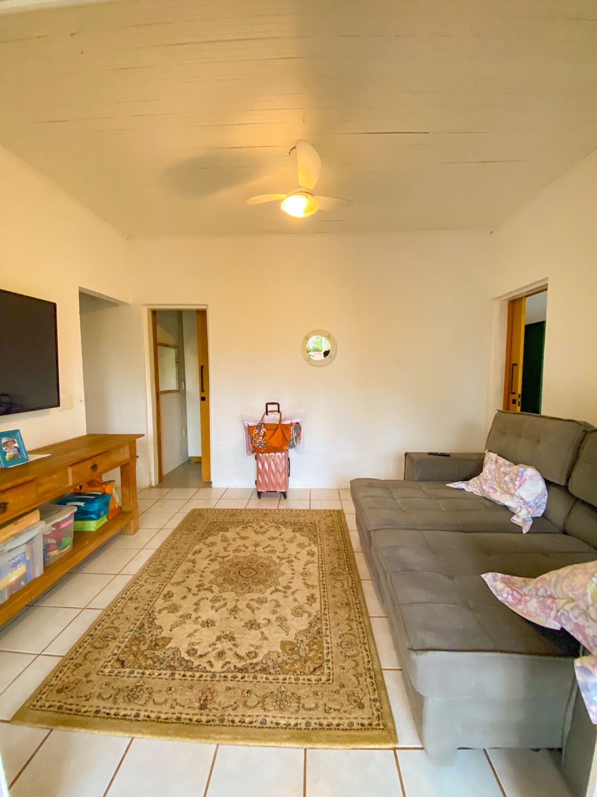 CASA NA PRAIA DE JUQUEHY COM 2 DORMIT&Oacute;RIOS DISPON&Iacute;VEL LOCA&Ccedil;&Atilde;O DI&Aacute;RIA Rua Teotônio Serafim dos Santos São Sebastião - 