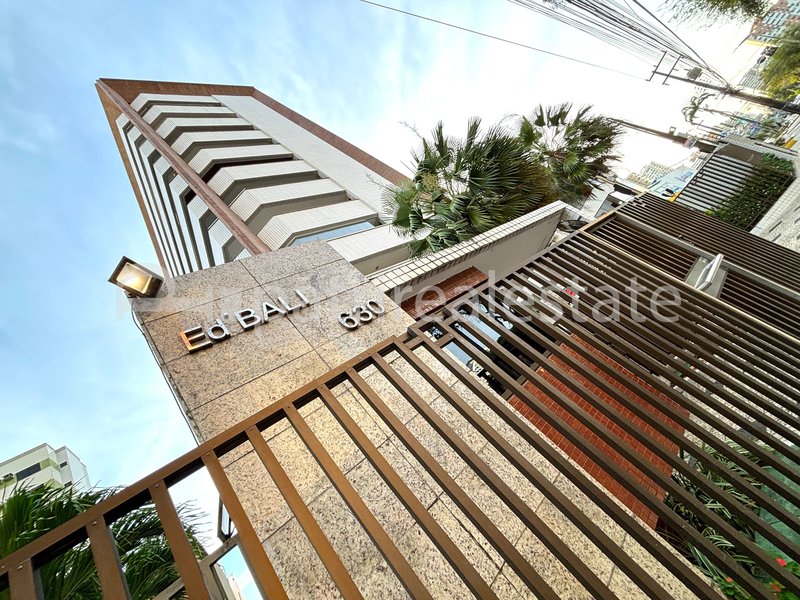 Cobertura plana 320 m² com 3 suítes Escritório 5 wc 4 vagas cobertas. Aldeota Fortaleza CE Avenida Padre Antônio Tomás Fortaleza - 