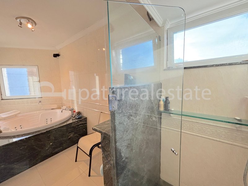Cobertura plana 320 m² com 3 suítes Escritório 5 wc 4 vagas cobertas. Aldeota Fortaleza CE Avenida Padre Antônio Tomás Fortaleza - 