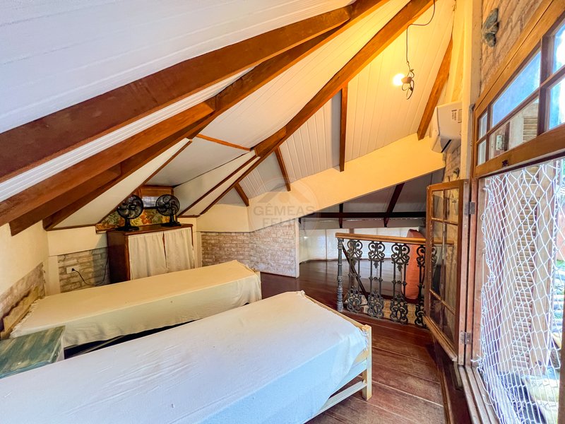 Casa com jardim na Praia de Juquehy  São Sebastião - 