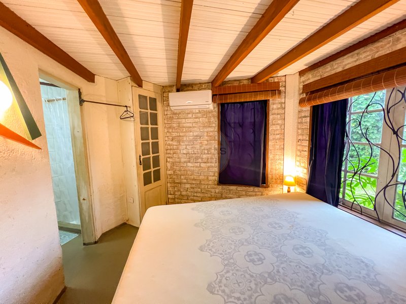 Casa com jardim na Praia de Juquehy  São Sebastião - 