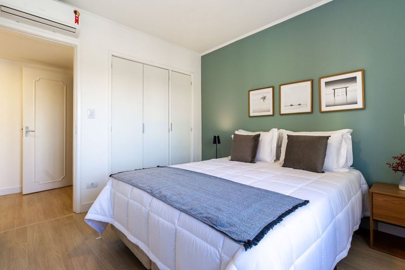 Apartamento de 84m², 2 quartos em Vila Nova Conceição Rua João Cachoeira São Paulo - 