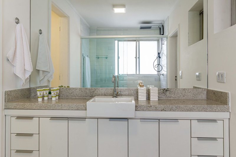 Apartamento de 84m², 2 quartos em Vila Nova Conceição Rua João Cachoeira São Paulo - 
