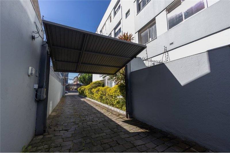 Apartamento mobilado á 100m da Av Otto Niemeyer Camaquã Porto Alegre - 