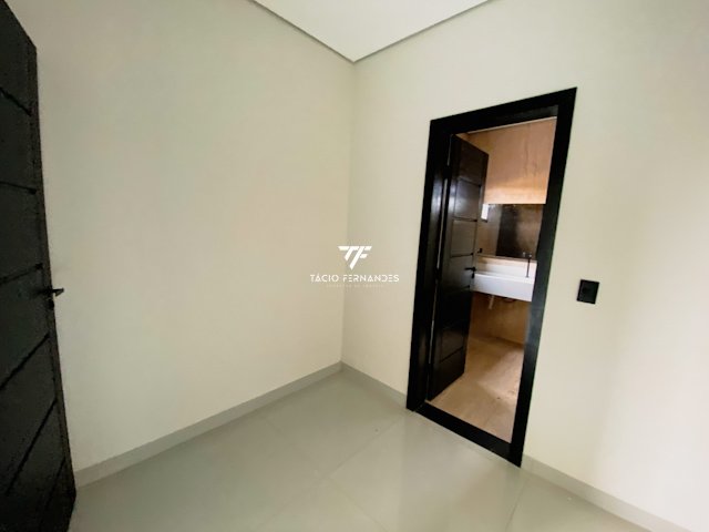 Casa de Condomínio à venda com 4 quartos, 467m² - Foto 13