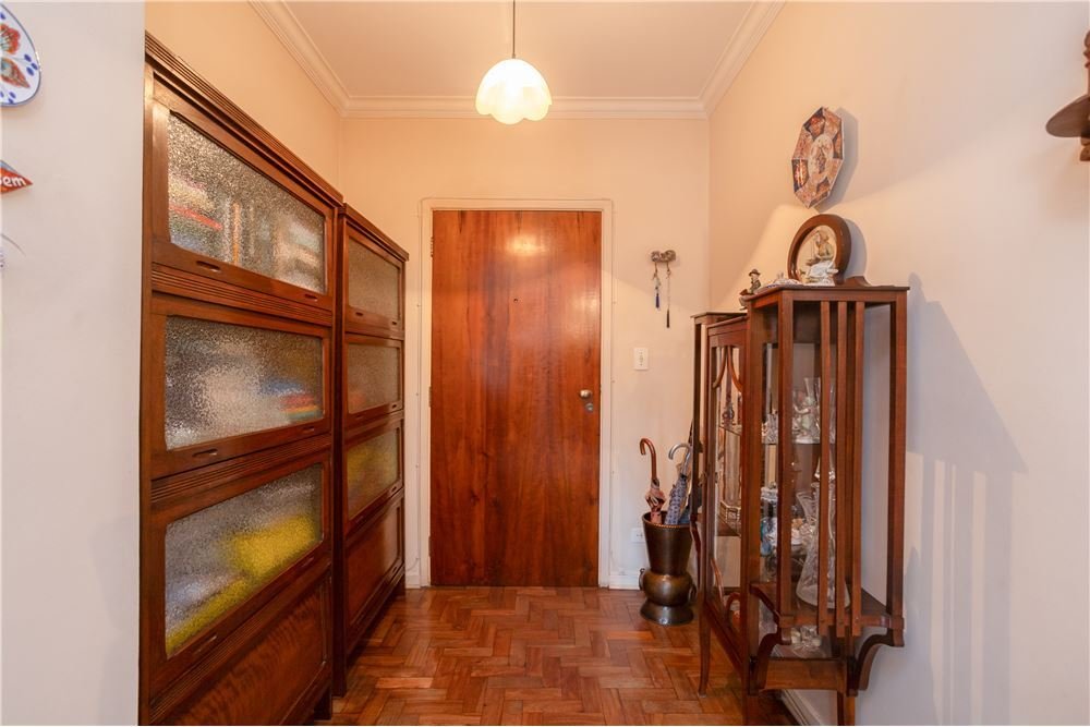 Apartamento à venda com 3 quartos, 123m² - Foto 9