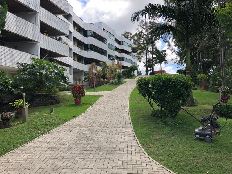 Apartamento à Venda com 4 quartos sendo 4 suítes e 4 vagas com 200mt2 por R$ 2.300.000 Rua Antônio Batista de Souza Recife - 