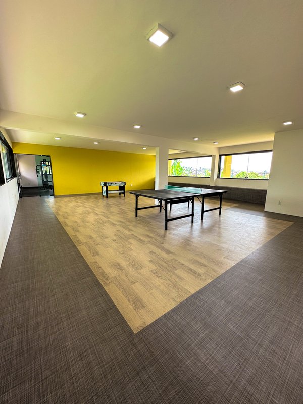 Apartamento à Venda com 4 quartos sendo 4 suítes e 4 vagas com 200mt2 por R$ 2.300.000 Rua Antônio Batista de Souza Recife - 