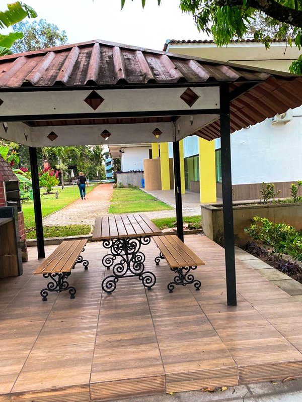 Apartamento à Venda com 4 quartos sendo 4 suítes e 4 vagas com 200mt2 por R$ 2.300.000 Rua Antônio Batista de Souza Recife - 