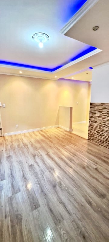 R$ 375.000 - OPORTUNIDADE - LINDO APARTAMENTO TÉRREO - 75M2 - 2 DORM - SUÍTE - VAGA Rua Santa Catarina Porto Alegre - 