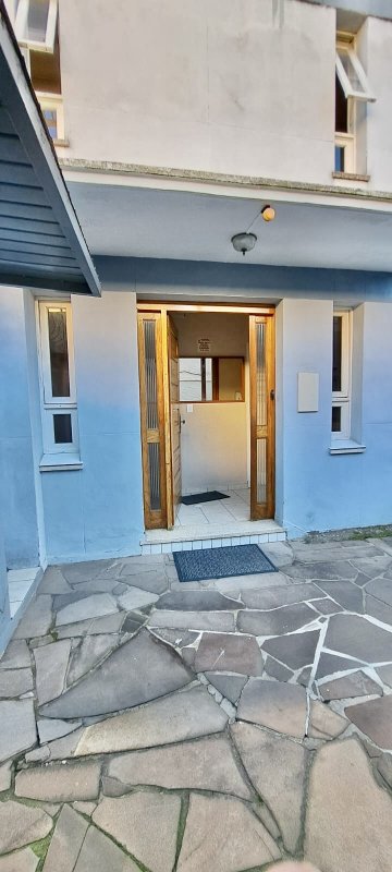 R$ 375.000 - OPORTUNIDADE - LINDO APARTAMENTO TÉRREO - 75M2 - 2 DORM - SUÍTE - VAGA Rua Santa Catarina Porto Alegre - 