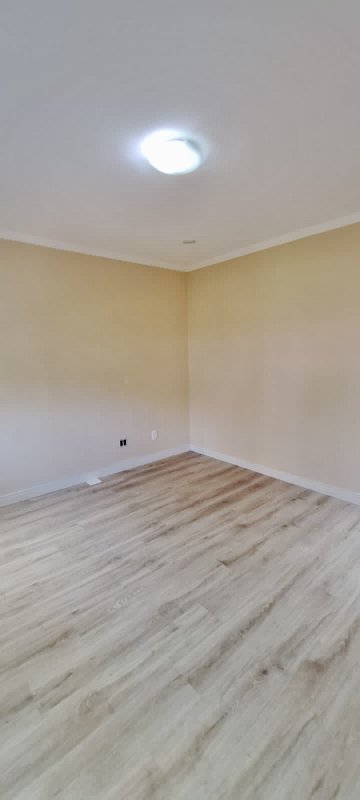 R$ 375.000 - OPORTUNIDADE - LINDO APARTAMENTO TÉRREO - 75M2 - 2 DORM - SUÍTE - VAGA Rua Santa Catarina Porto Alegre - 