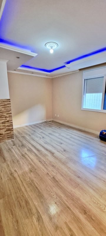R$ 375.000 - OPORTUNIDADE - LINDO APARTAMENTO TÉRREO - 75M2 - 2 DORM - SUÍTE - VAGA Rua Santa Catarina Porto Alegre - 