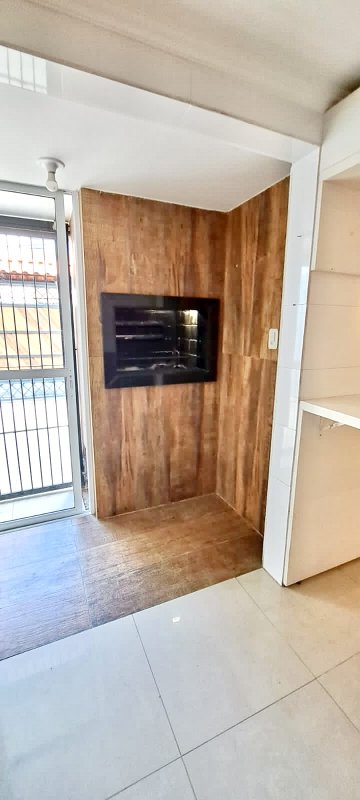 R$ 375.000 - OPORTUNIDADE - LINDO APARTAMENTO TÉRREO - 75M2 - 2 DORM - SUÍTE - VAGA Rua Santa Catarina Porto Alegre - 