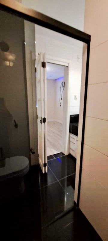 R$ 375.000 - OPORTUNIDADE - LINDO APARTAMENTO TÉRREO - 75M2 - 2 DORM - SUÍTE - VAGA Rua Santa Catarina Porto Alegre - 