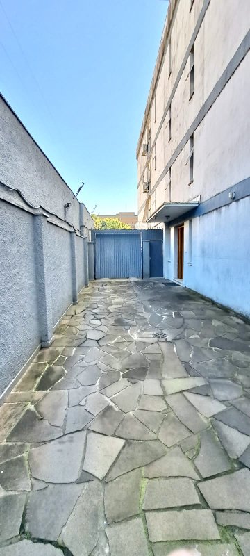 R$ 375.000 - OPORTUNIDADE - LINDO APARTAMENTO TÉRREO - 75M2 - 2 DORM - SUÍTE - VAGA Rua Santa Catarina Porto Alegre - 
