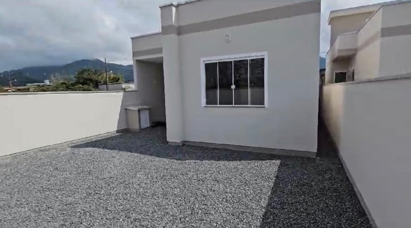 Casa Nova em Rio dos Cedros com 3 Dormitórios sendo 1 Suíte!  RIO DOS CEDROS - 