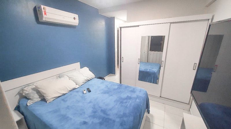 Apartamento à Venda com 3 quartos sendo 1 suíte e 1 vaga com 67,52 mt2 por R$ 450.000,00 Rua Padre Nestor de Alencar Jaboatão dos Guararapes - 