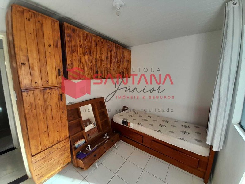 Casa para locação no centro de Abrantes, com três quartos. (INDISPONÍVEL) Rua do Caminhoneiro Camaçari - 