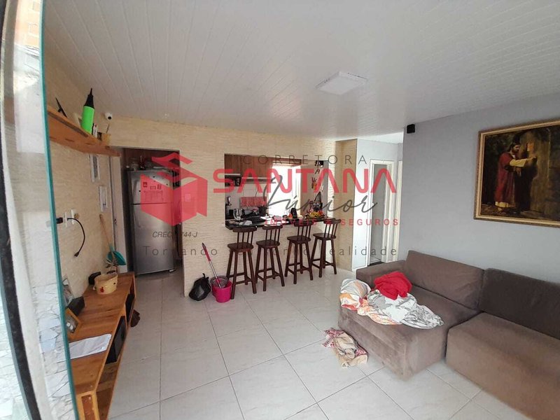 Casa para locação no centro de Abrantes, com três quartos. (INDISPONÍVEL) Rua do Caminhoneiro Camaçari - 