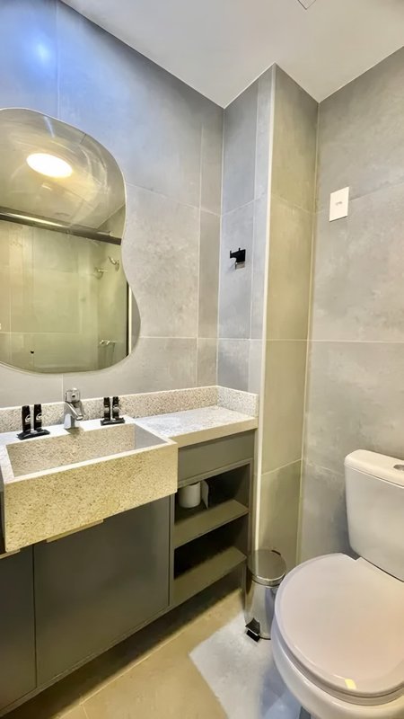 R$ 470.000 - LUCAS BY YOO - STUDIO - PORTEIRA FECHADA - VAGA - INFRA COMPLETA Rua Tenente-Coronel Fabrício Pilar Porto Alegre - 
