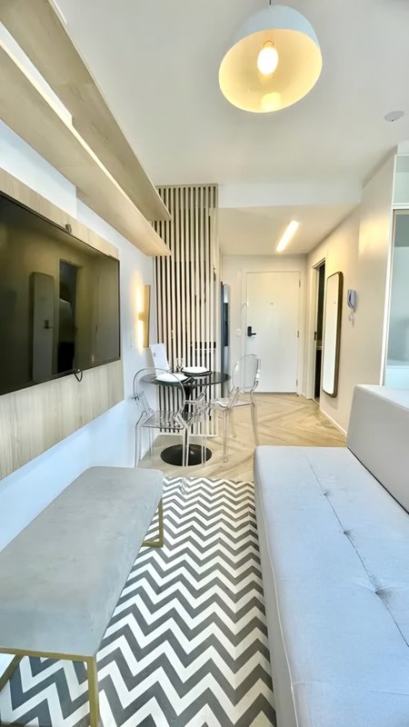 R$ 470.000 - LUCAS BY YOO - STUDIO - PORTEIRA FECHADA - VAGA - INFRA COMPLETA Rua Tenente-Coronel Fabrício Pilar Porto Alegre - 