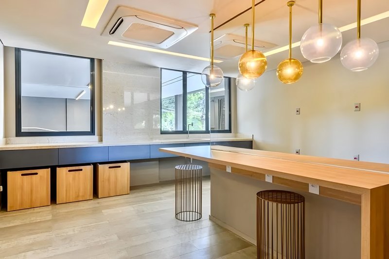 R$ 470.000 - LUCAS BY YOO - STUDIO - PORTEIRA FECHADA - VAGA - INFRA COMPLETA Rua Tenente-Coronel Fabrício Pilar Porto Alegre - 