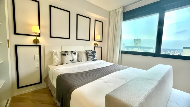 R$ 470.000 - LUCAS BY YOO - STUDIO - PORTEIRA FECHADA - VAGA - INFRA COMPLETA Rua Tenente-Coronel Fabrício Pilar Porto Alegre - 