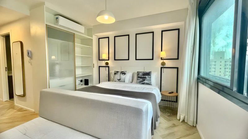 R$ 470.000 - LUCAS BY YOO - STUDIO - PORTEIRA FECHADA - VAGA - INFRA COMPLETA Rua Tenente-Coronel Fabrício Pilar Porto Alegre - 