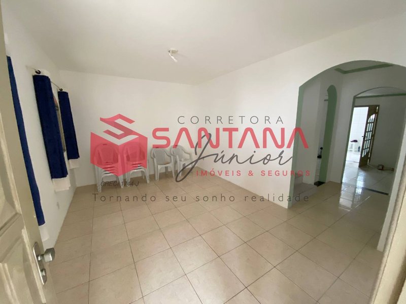 Casa com 3/4 no Centro de Lauro de Freitas. (INDISPONÍVEL) Rua São José Lauro de Freitas - 
