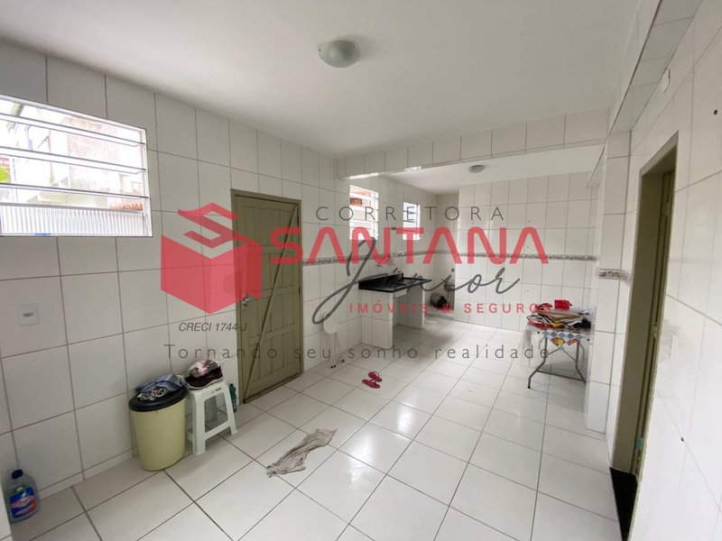 Casa com 3/4 no Centro de Lauro de Freitas. (INDISPONÍVEL) Rua São José Lauro de Freitas - 