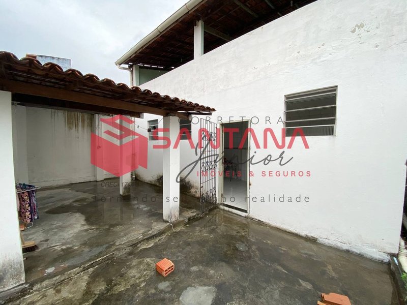 Casa com 3/4 no Centro de Lauro de Freitas. (INDISPONÍVEL) Rua São José Lauro de Freitas - 