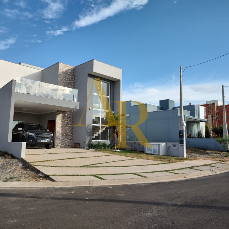 Casa condomínio Village Mountonnée, 04 dormitórios e 03 vagas de garagem em Salto-SP - Salto - 