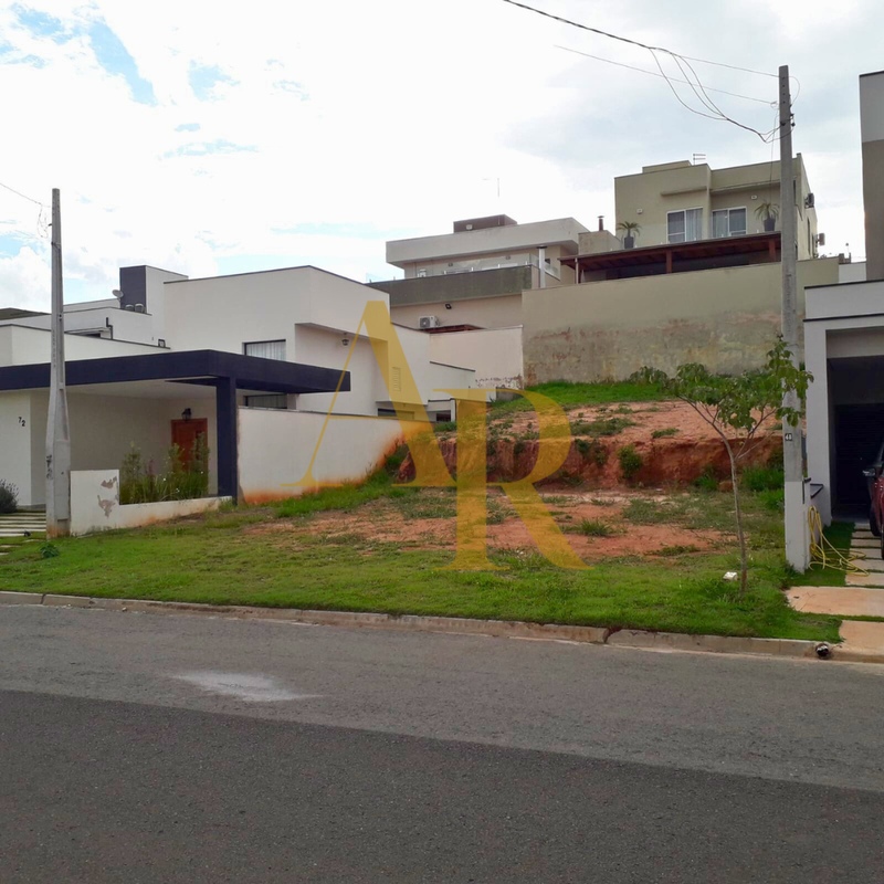 Terreno condomínio Central Parque, 300m2 em Salto-SP - Salto - 