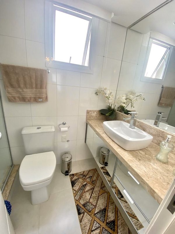 R$ 900.000 - IMPECÁVEL! - APARTAMENTO - VISTA - ANDAR ALTO - 136M2 - 3 DORM - 2 VAGAS Rua Otto Alfredo Muller Tramandaí - 