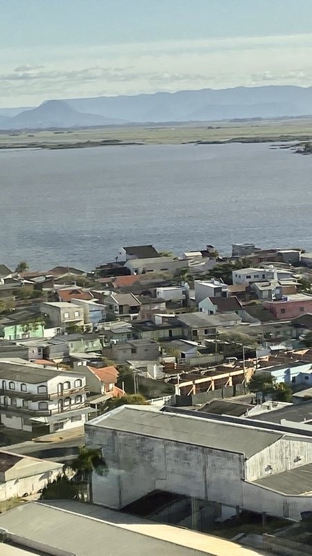 R$ 900.000 - IMPECÁVEL! - APARTAMENTO - VISTA - ANDAR ALTO - 136M2 - 3 DORM - 2 VAGAS Rua Otto Alfredo Muller Tramandaí - 