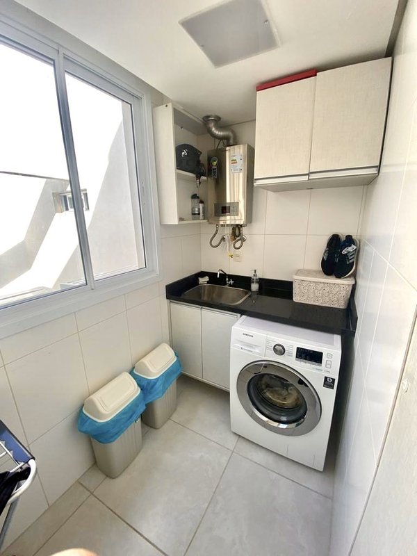 R$ 900.000 - IMPECÁVEL! - APARTAMENTO - VISTA - ANDAR ALTO - 136M2 - 3 DORM - 2 VAGAS Rua Otto Alfredo Muller Tramandaí - 