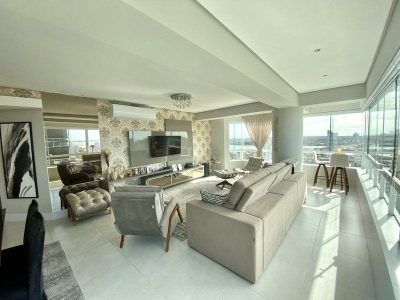 R$ 900.000 - IMPECÁVEL! - APARTAMENTO - VISTA - ANDAR ALTO - 136M2 - 3 DORM - 2 VAGAS Rua Otto Alfredo Muller Tramandaí - 