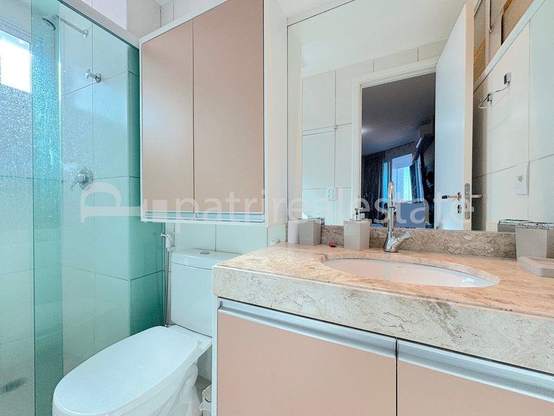 Apartamento no Living Resort com 145 m² 4 Quartos 5 banheiros e 3 vagas. Dunas - Fortaleza Rua Bento Albuquerque Fortaleza - 