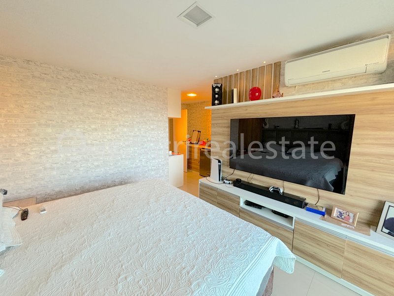 Apartamento no Living Resort com 145 m² 4 Quartos 5 banheiros e 3 vagas. Dunas - Fortaleza Rua Bento Albuquerque Fortaleza - 