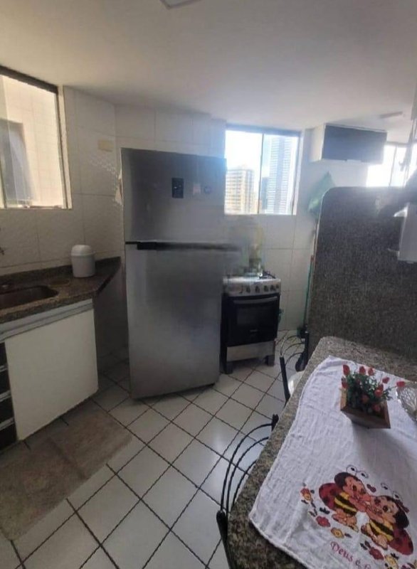 Apartamento em Manaira, 3 quartos sendo 1 suíte , 2 vagas, Sala 2 ambientes com varanda, Avenida Monteiro da Franca João Pessoa - 