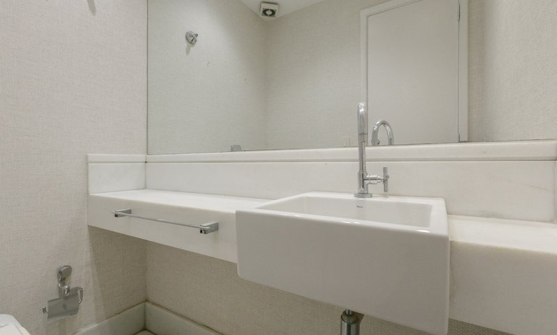 Apartamento de 200m², 3 quartos em Copacabana Avenida Atlântica Rio de Janeiro - 