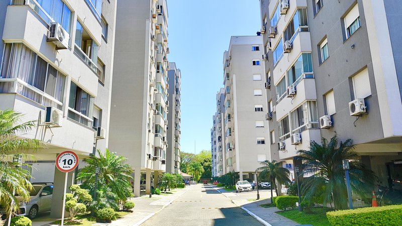 R$ 399.000 - ÓTIMO APARTAMENTO - 72M2 - 3 DORM - SUÍTE - 1 VAGA - INFRA COMPLETA Rua Wilson Adnislen Freitas de Paiva Bueno Porto Alegre - 