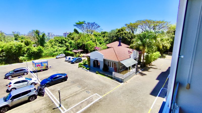 R$ 399.000 - ÓTIMO APARTAMENTO - 72M2 - 3 DORM - SUÍTE - 1 VAGA - INFRA COMPLETA Rua Wilson Adnislen Freitas de Paiva Bueno Porto Alegre - 